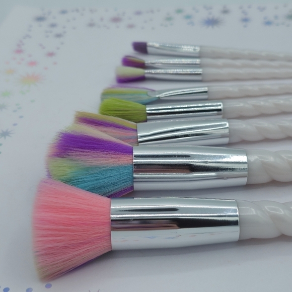 Rainbow Unicorn Makeup Brush Set of 8 - Picture 5 of 7